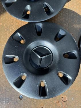 4 Wieldoppen Vito Mercedes