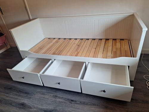 Bedbank Hemnes Ikea