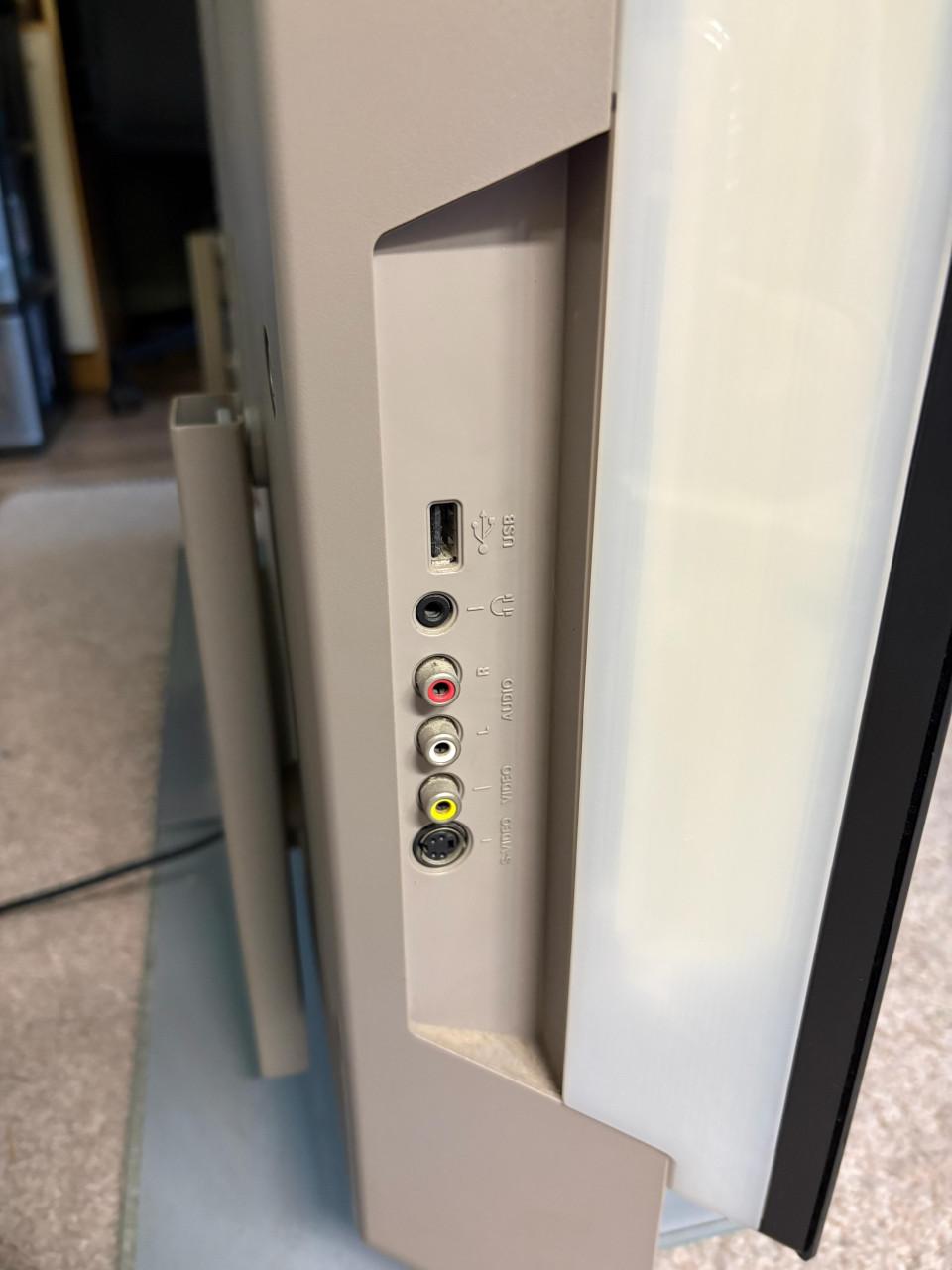 TV Philips 37 inch ambilight