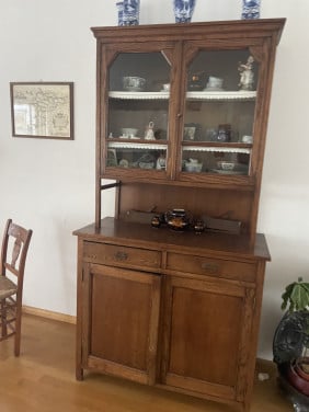 Massief eiken vitrine kast