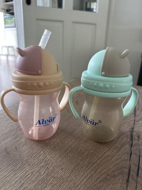 2 rietjesbekers van Alvär