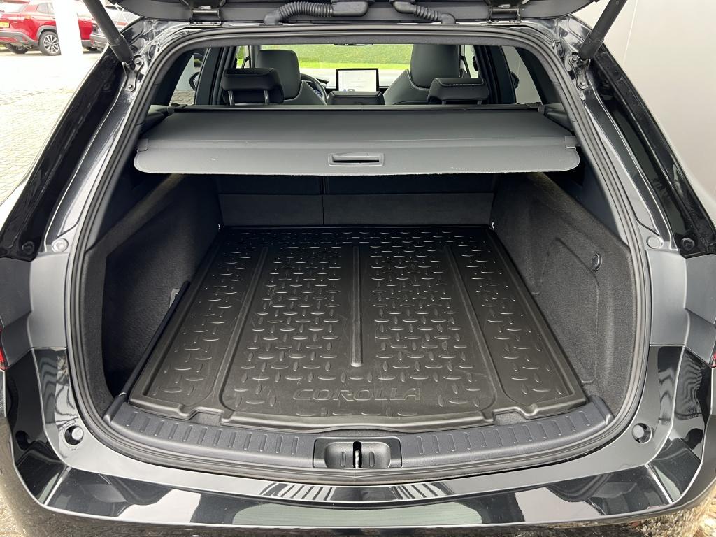 Toyota Corolla Touring Sports hybrid 180 executive| schuif kanteldak| jbl a