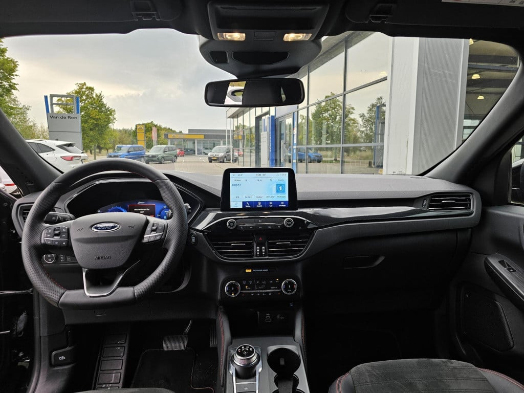 Ford Kuga 2.5 phev st-line x