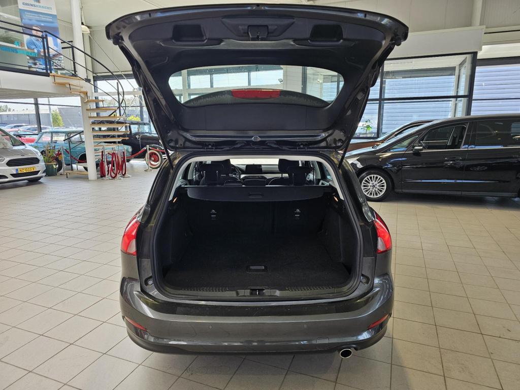 Ford Focus wagon 1.0 ecoboost hybrid trend edition business
