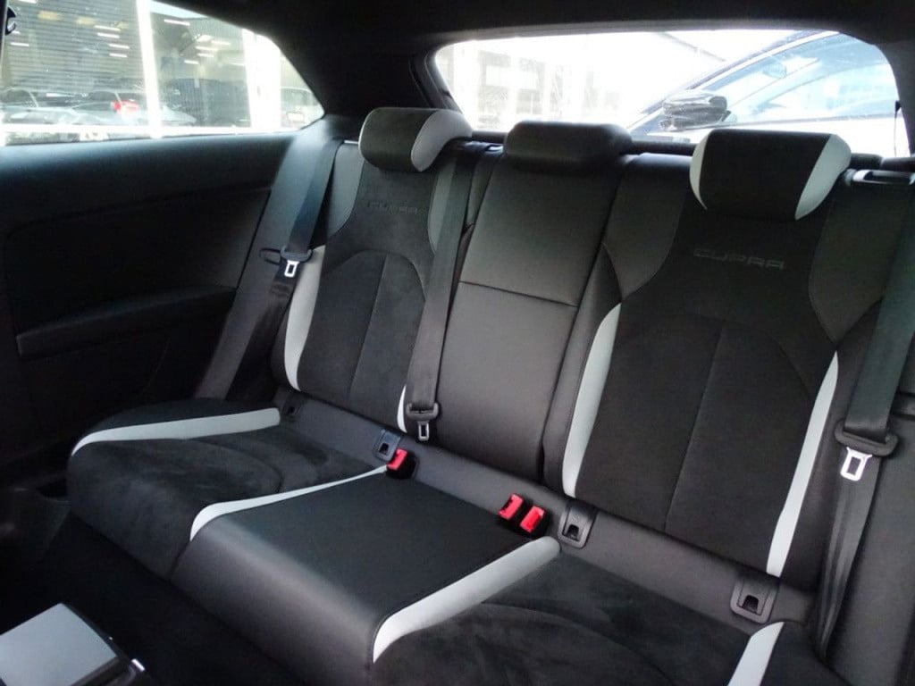 Seat Leon sc 2.0 tsi cupra 280 pano | stoelverwarming | navi