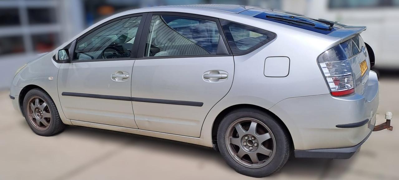 Toyota Prius 1.5 hybride uit 2005