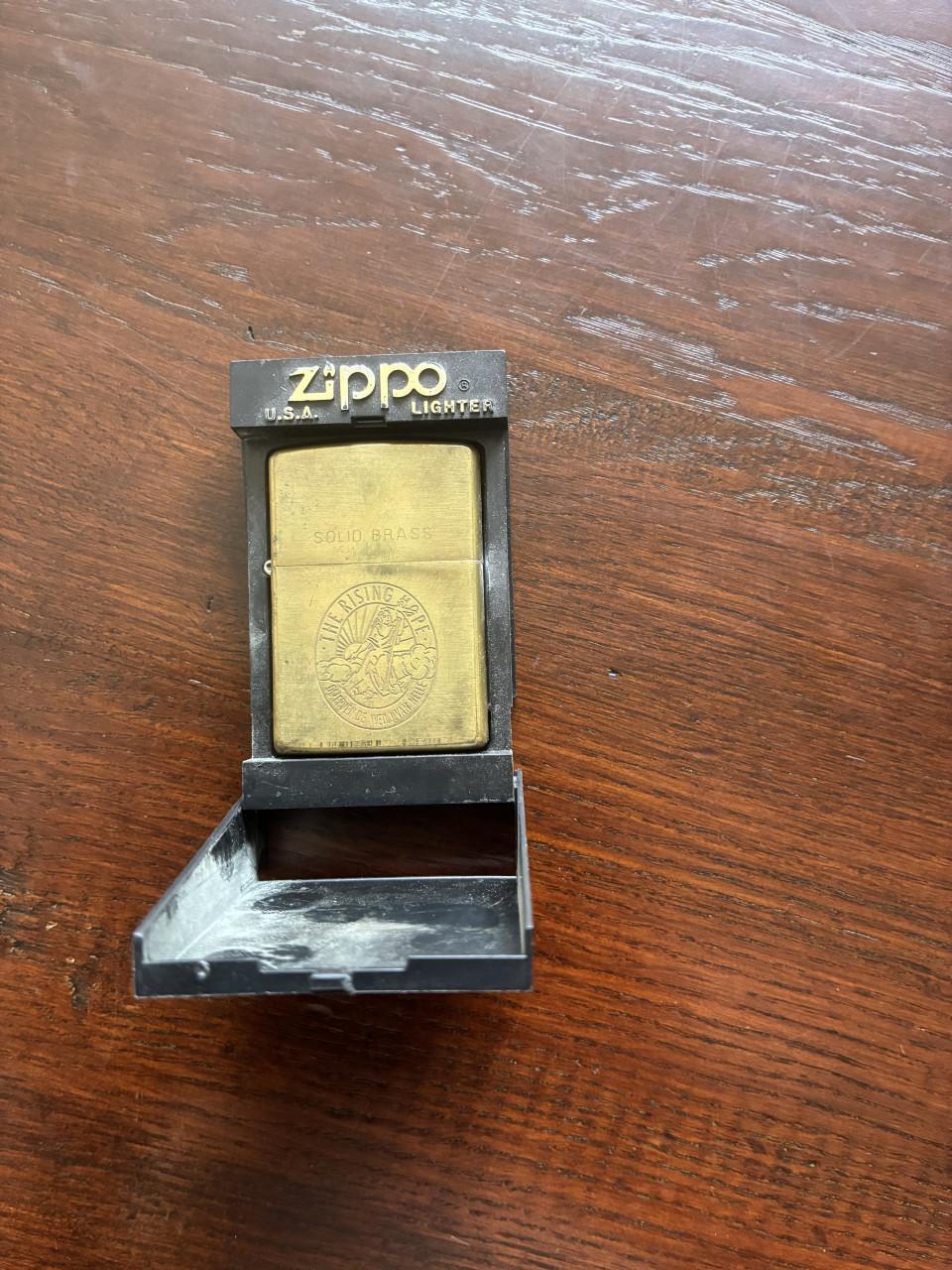 Zippo’s