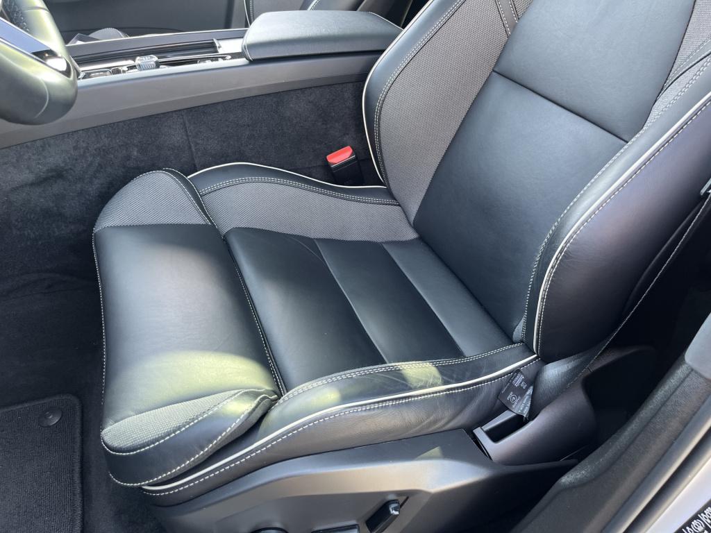 Volvo XC60 2.0 t6 plug-in hybrid awd r-design