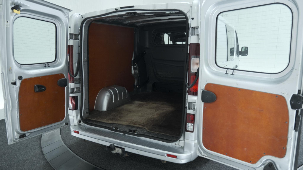 Renault Trafic 2.0 dci 170 t29 l2h1 dc comfort | navi | trekhaak | camera |