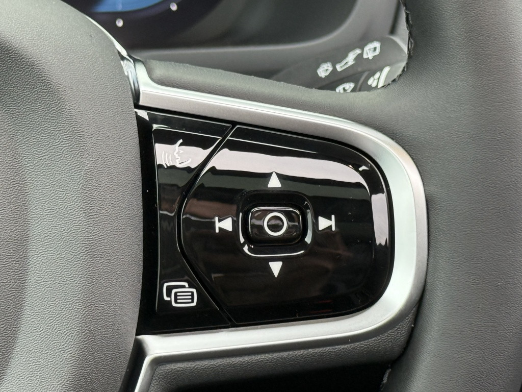 Volvo XC90 t8 awd ultra dark massage stoelen actieprijs!!