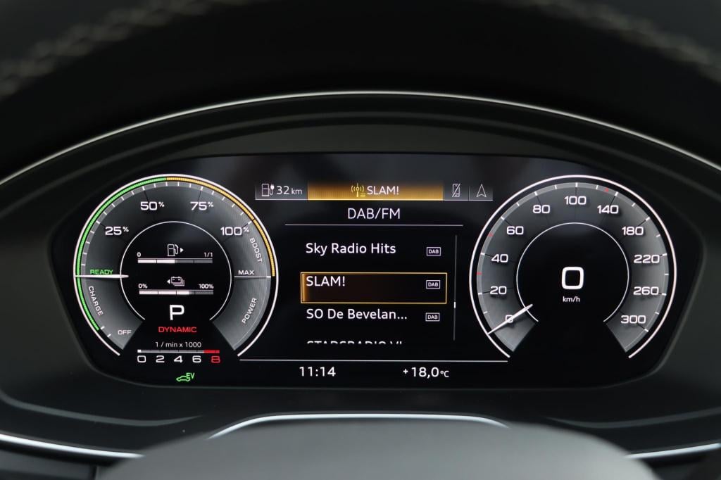 Audi Q5 55 tfsi e s line quattro 367pk s tronic | trekhaak | stoel- en stuu