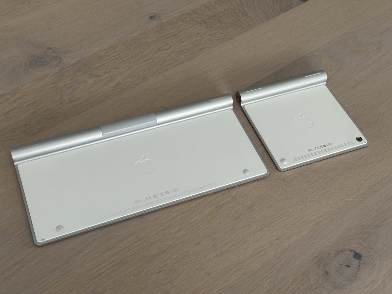 Apple Wireless Keyboard A1314 + Magic Trackpad A1339 – Bluetooth