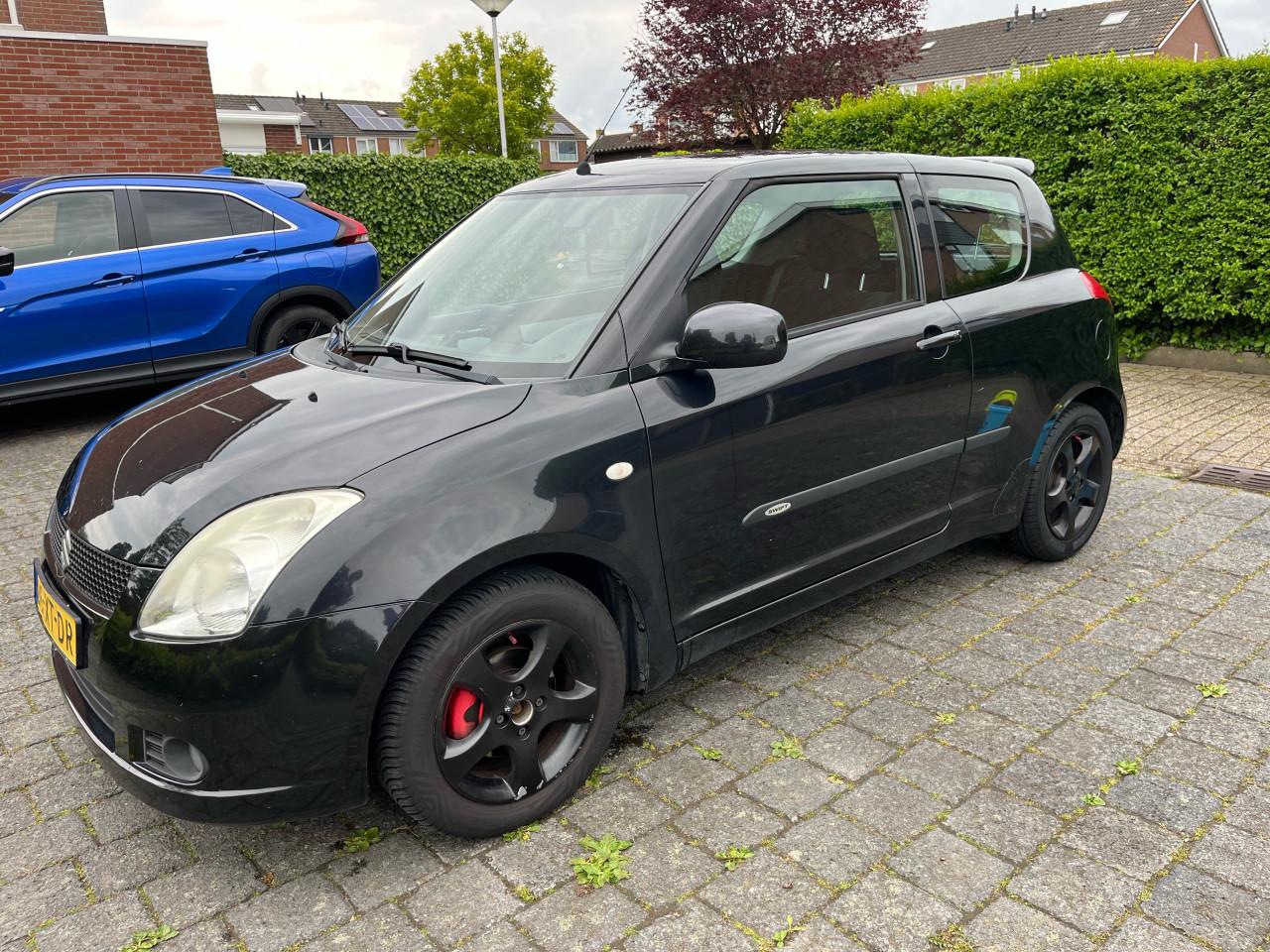 Suzuki swift 1.3 3D 2007