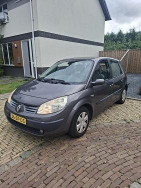 Renault Scenic 1.6 Dynamic comfort 2006