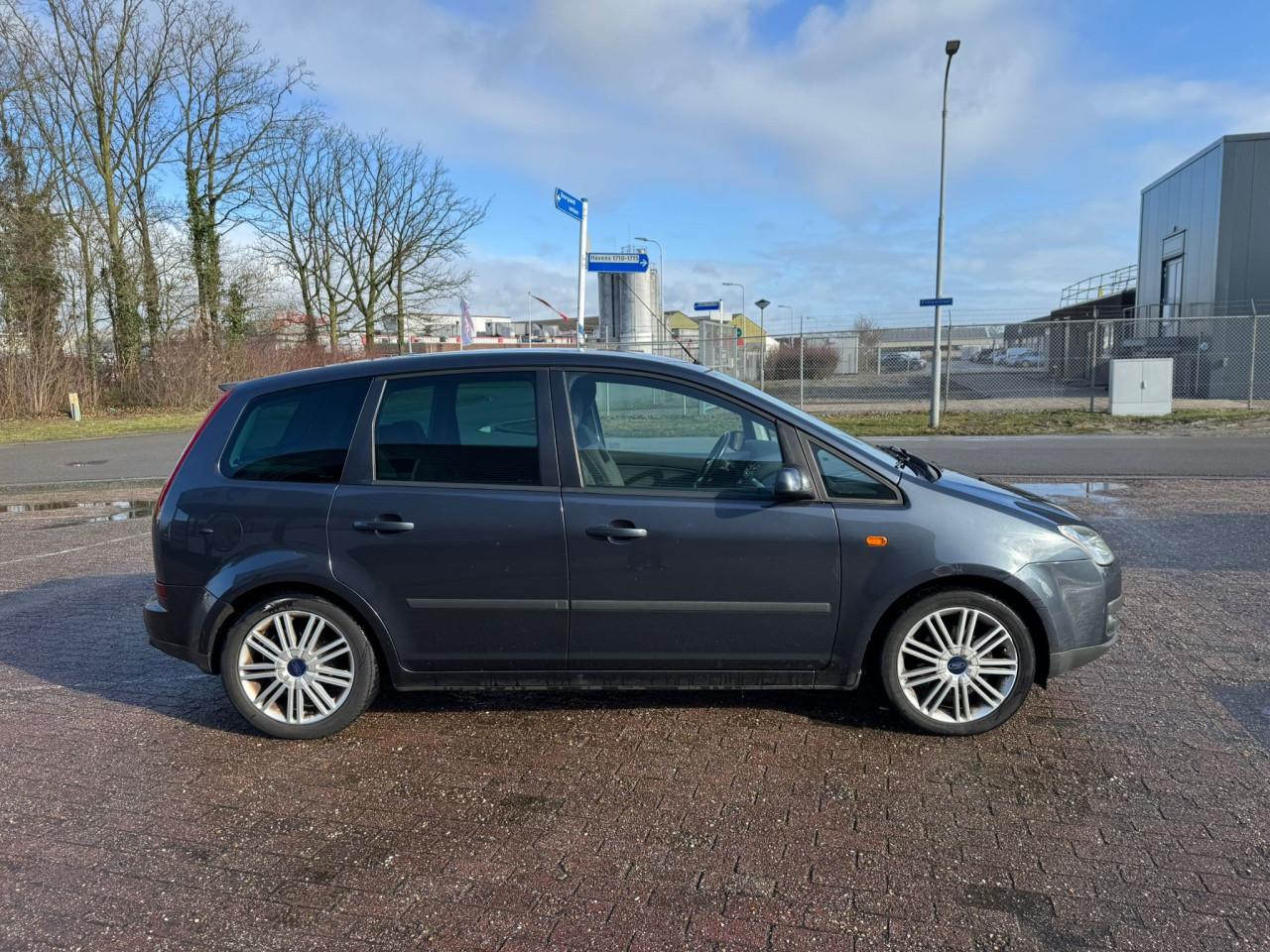 Ford c max bj 2006  1650 euro