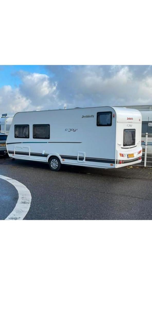 Prima onderhouden caravan (4 seizoenen gebruikt) stapelbed, 6/7 slaapplaats