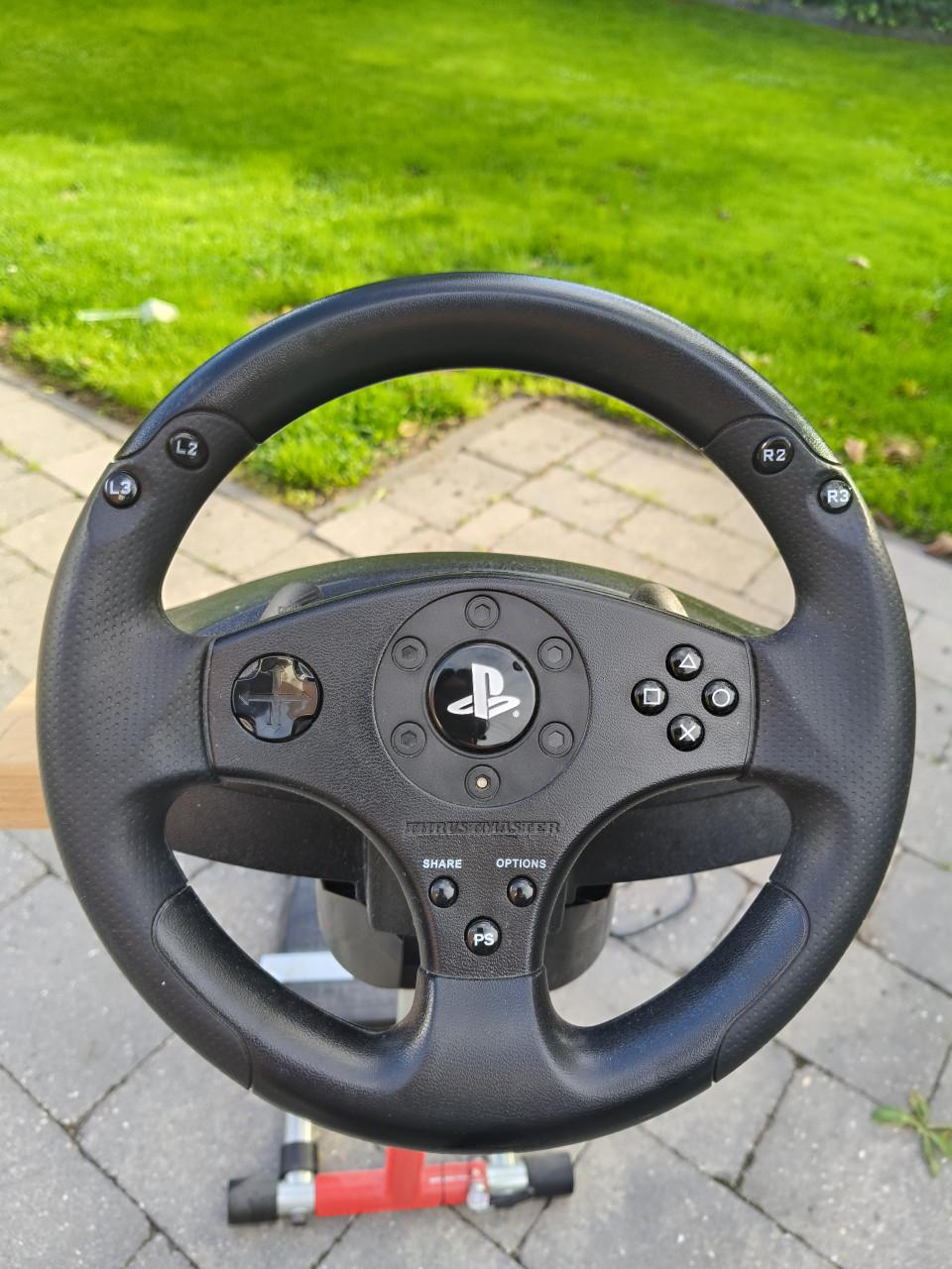 Playstation stuur en pedalen