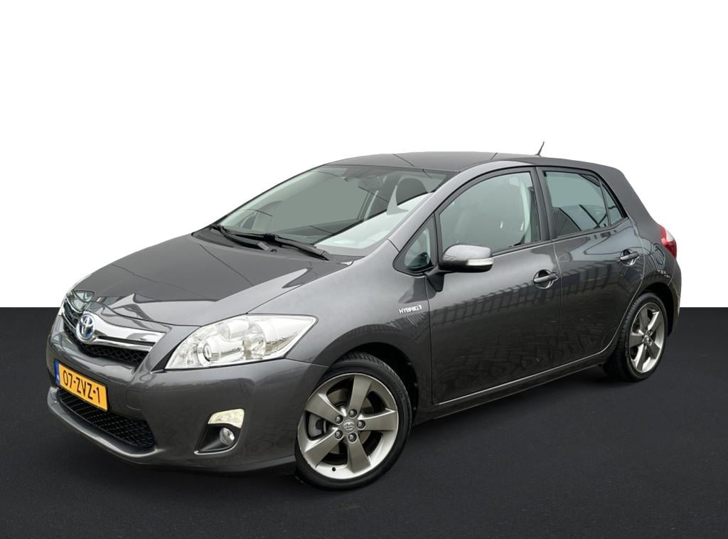 Toyota Auris 1.8 full hyb.exe.bns | trekhaak | parkeercamera