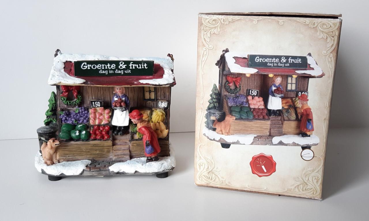 Kersthuisje, kersdecoratie met verlichting, groente & fruitkraam