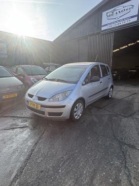 Mitsubishi colt met een jaar apk!