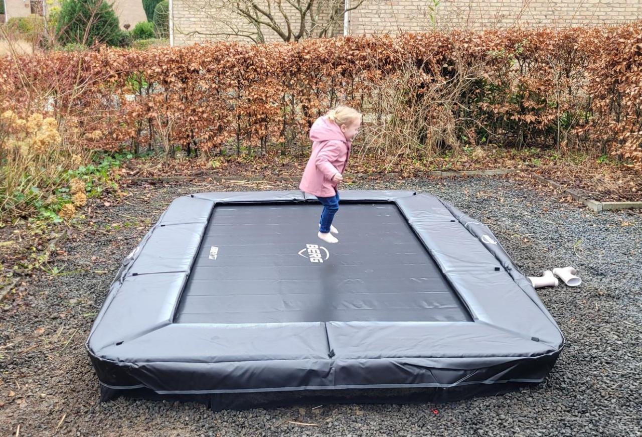 TRAMPOLINE / PLAYBASE van Berg