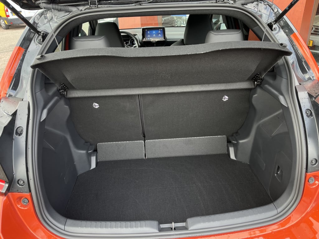 Toyota Yaris 1.5 hybrid executive | carplay | navi | stoelverw. | acc