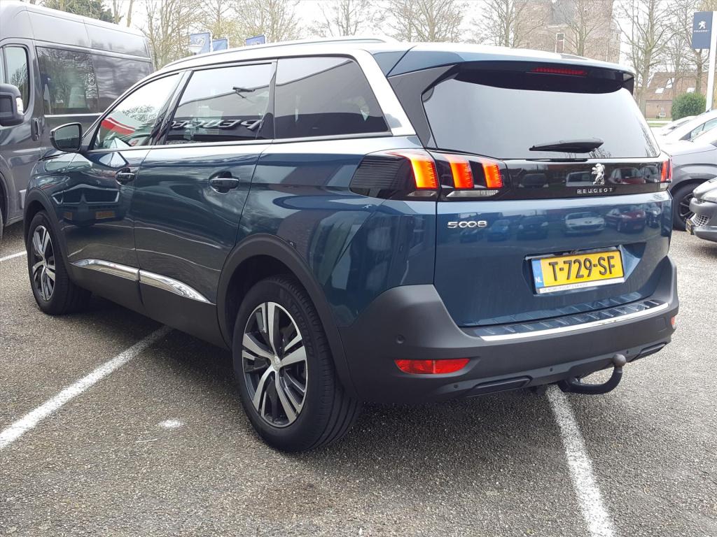 Peugeot 5008 1.2 130pk s&s allure pack business 7p apple carplay & android 