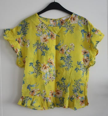 Geel boemen shirt  maat xs