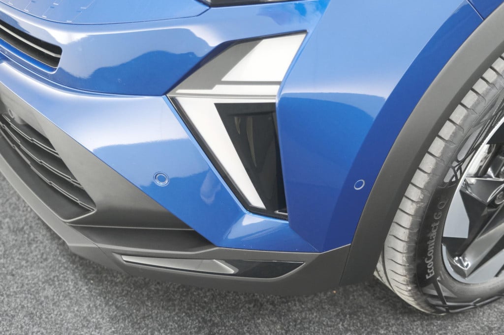 Renault Captur tce 90 techno | camera | navigatie | apple carplay | pack fu