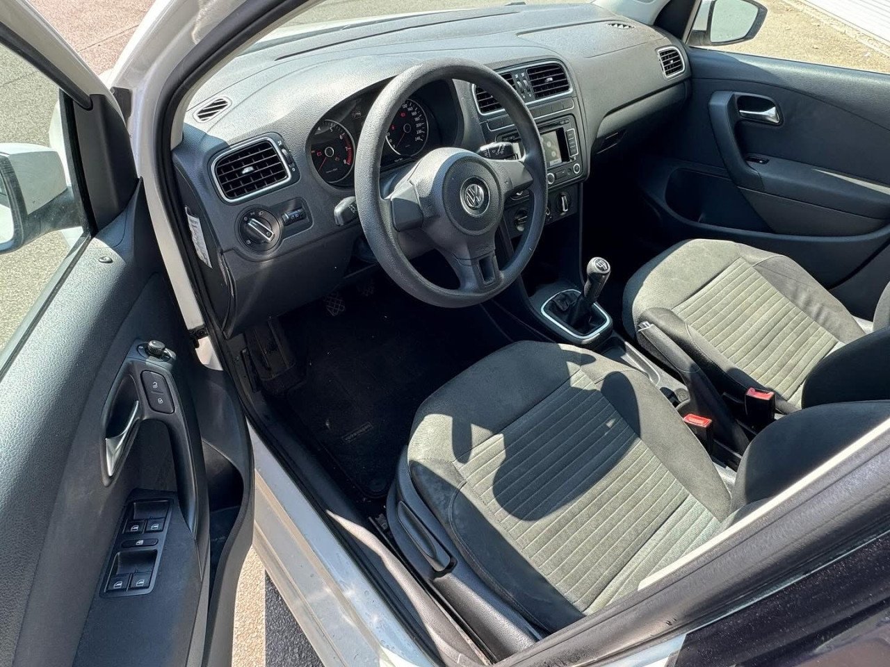 Volkswagen Polo 1.4-16V Comfortline Benzine AIRCO NAP ! ! !