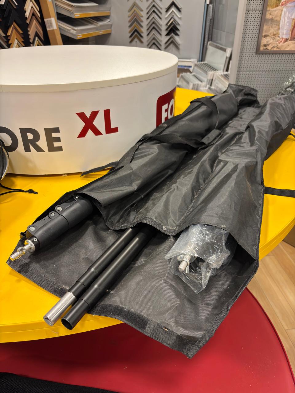 Falcon Eyes Studioset 2x studioflitsers 150w en achtergrond