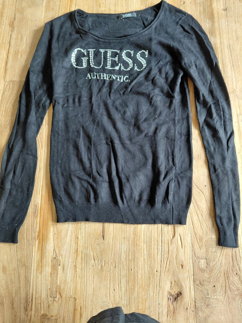 Guess t shirts