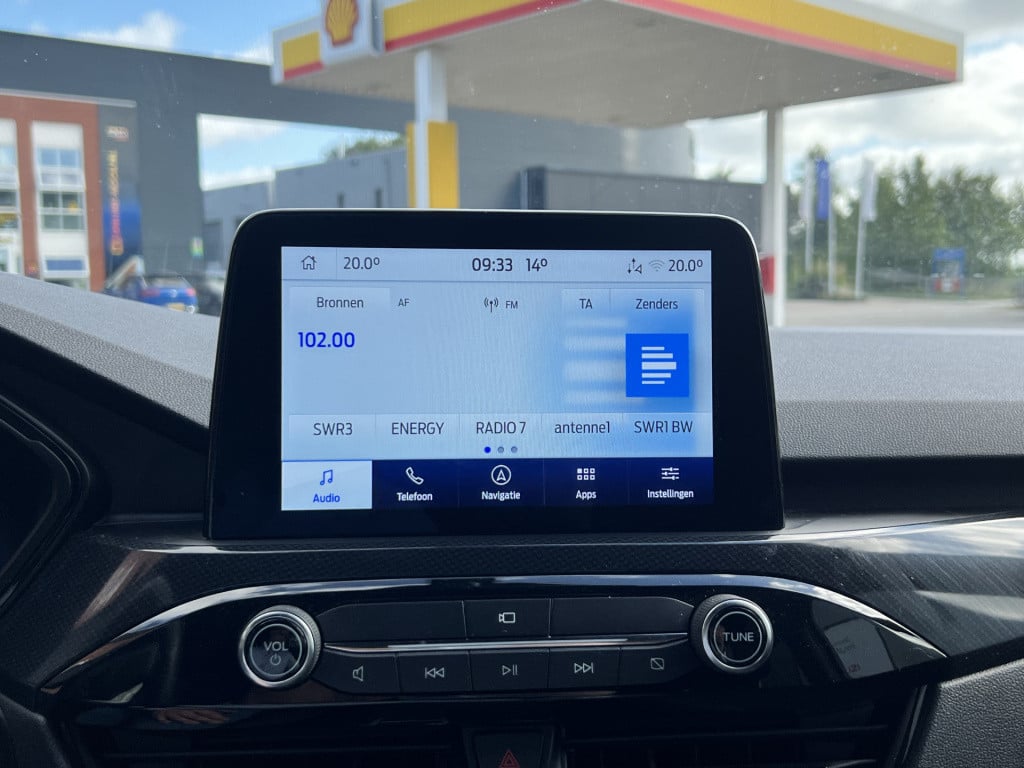 Ford Kuga 2.5 phev st-line x | camera | apple/ android carplay | head-up di