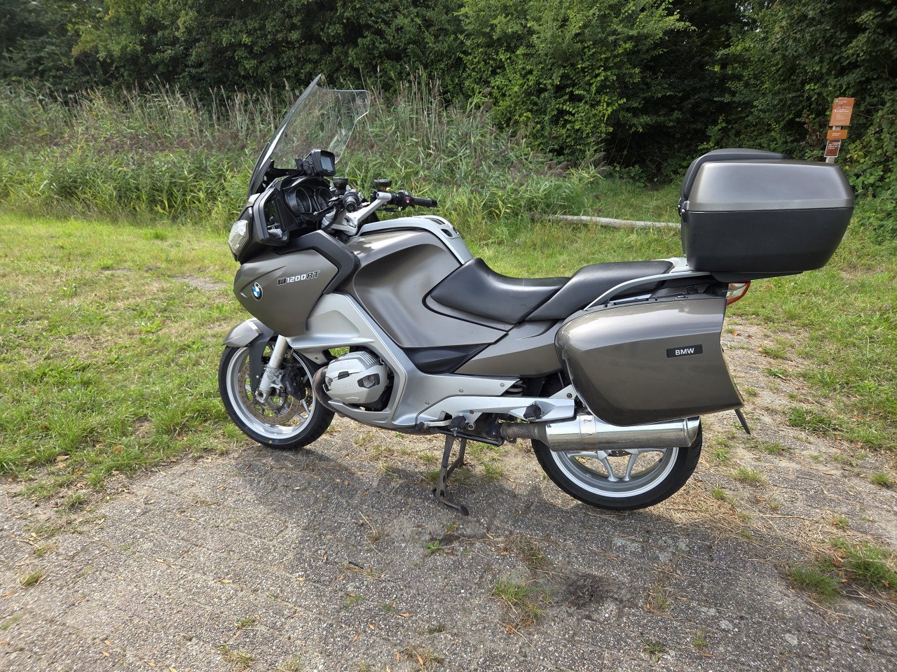 BMW R1200RT 2011 incl compleet kofferset (inruil mogelijk)