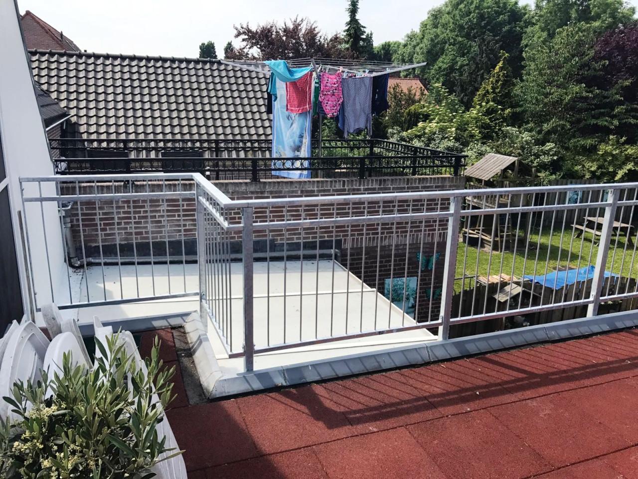 Stijlvolle & Duurzame Balkonhekwerken – Alles Onder Eén Dak!