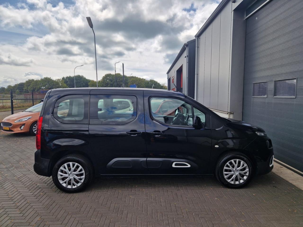 TE KOOP CITROEN BERLINGO 1.2 PURE TECH LIVE EURO 6 MPV MET TREKHAAK