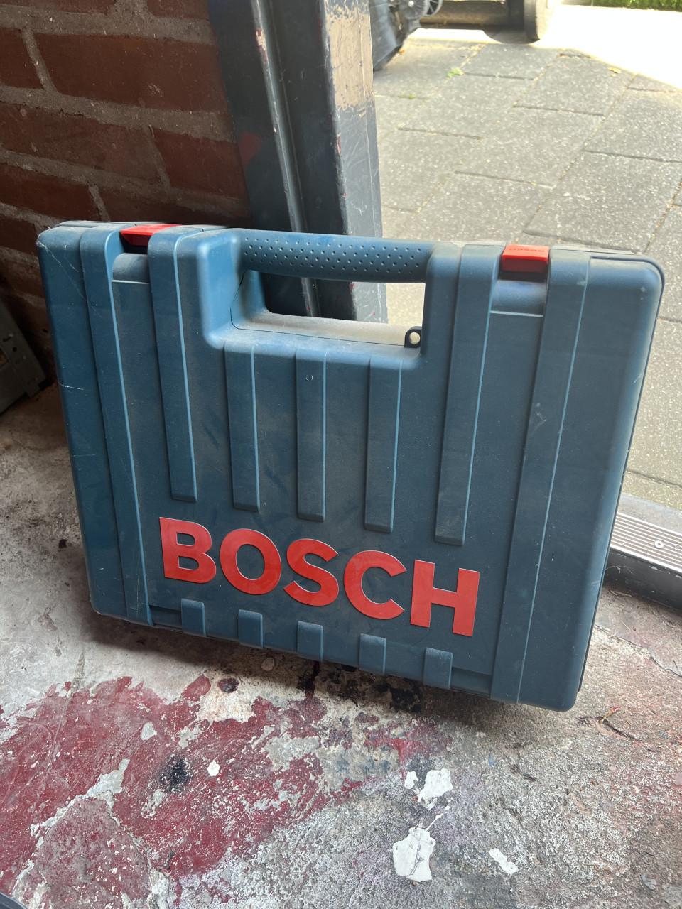 Bosch koffer voor haakse slijper + vibration control handvat