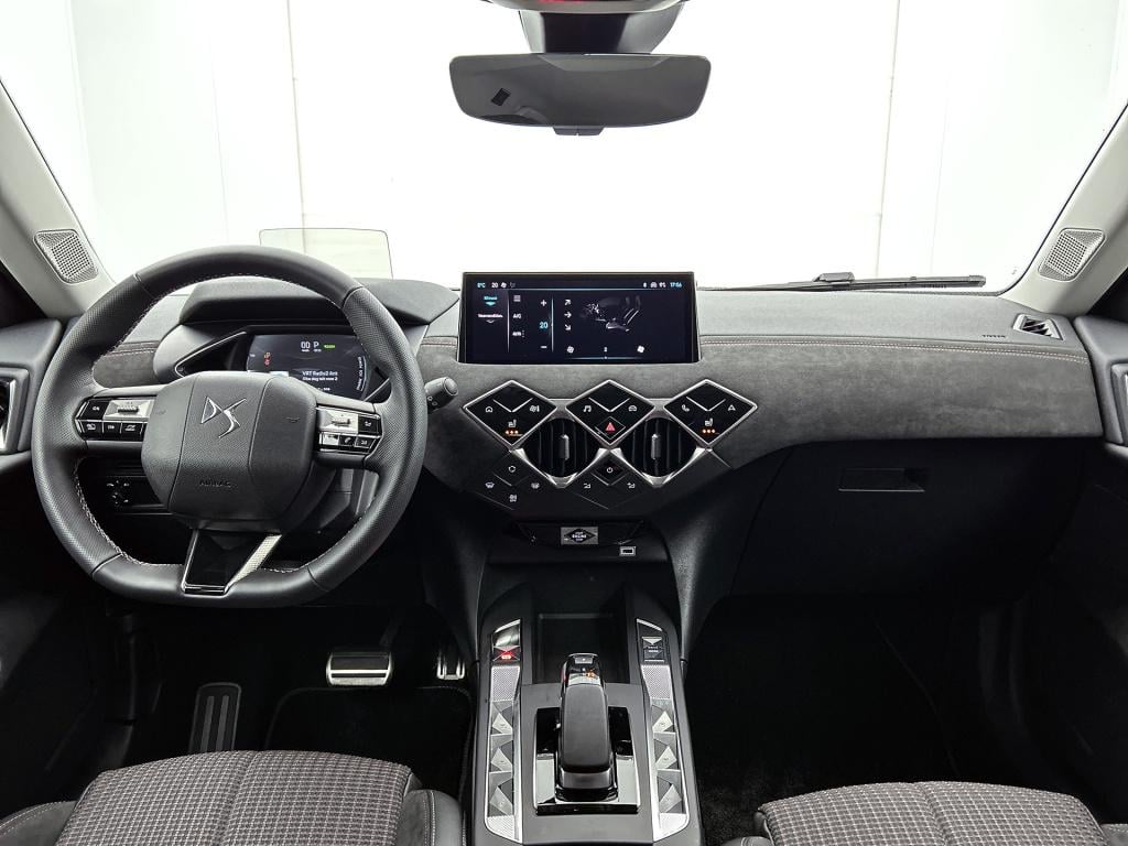 Ds Ds 3 e-tense performance line 54 kwh