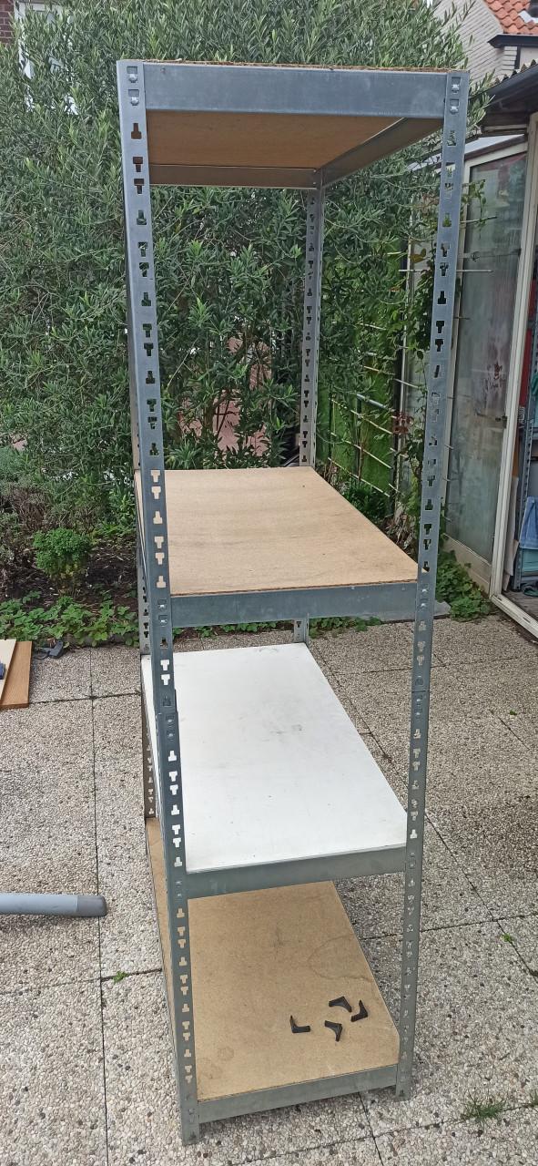 GRATIS - stellingkast opbergrek