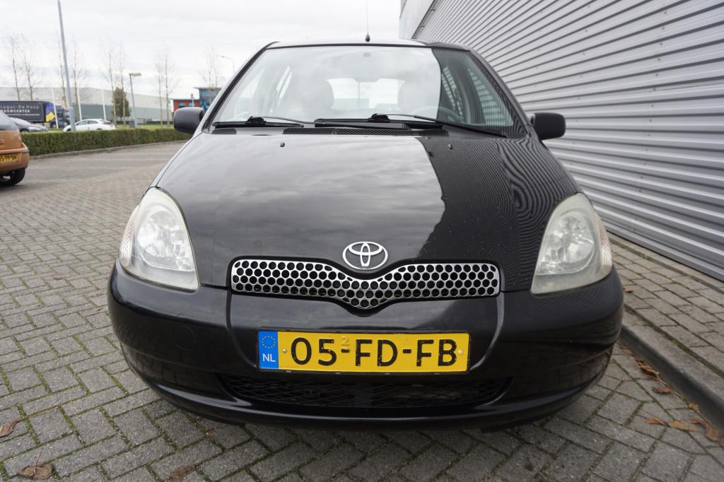 Toyota Yaris 1.0-16v vvt-i luna