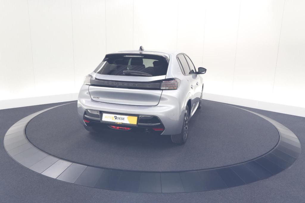 Peugeot 208 puretech 100 allure | apple carplay | parkeersensoren | climate