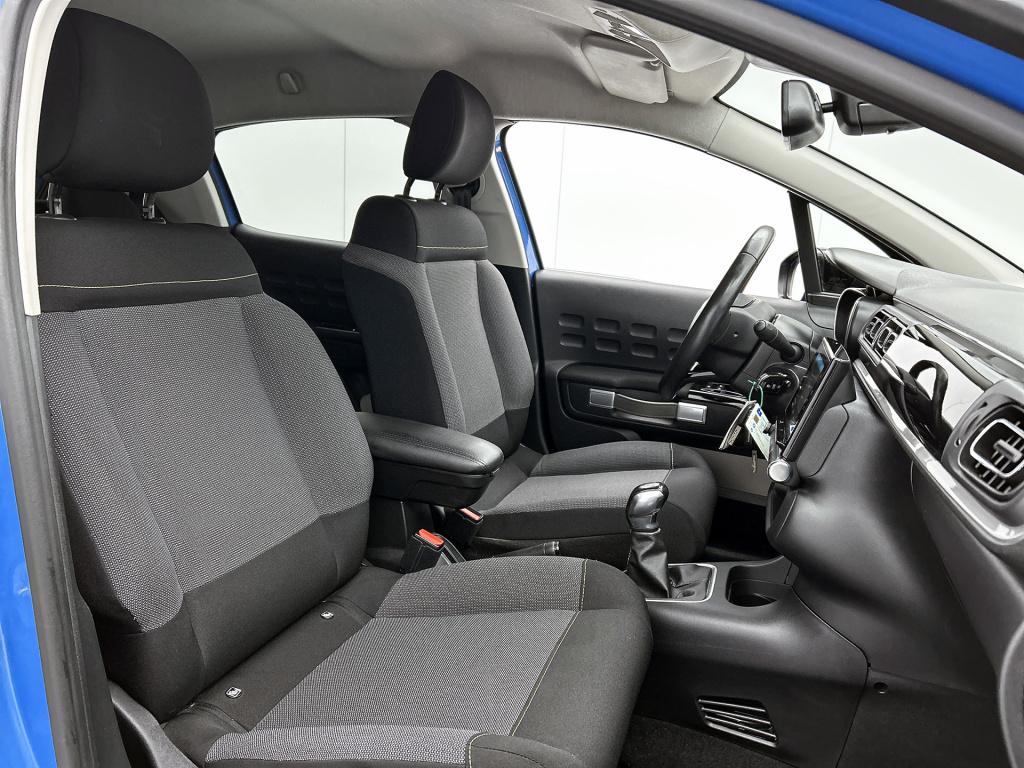 Citroen C3 82 pk shine | rijklaar | trekhaak | camera | 17" lmv |