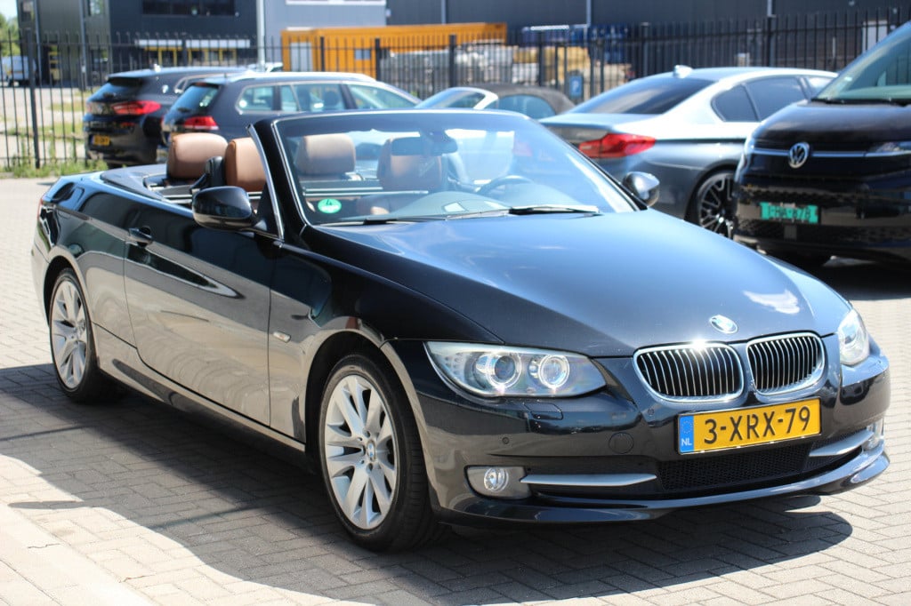 BMW 3-serie cabrio 325d high executive | navi | cruise | harmon kardon