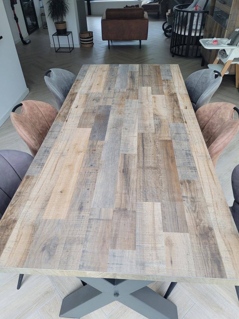 Eettafel, TMC Wonen