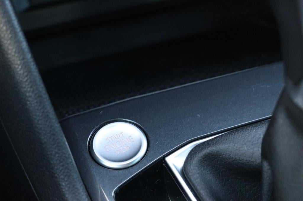 Volkswagen Tiguan 1.4 tsi ehybrid r-line business + 245pk dsg6