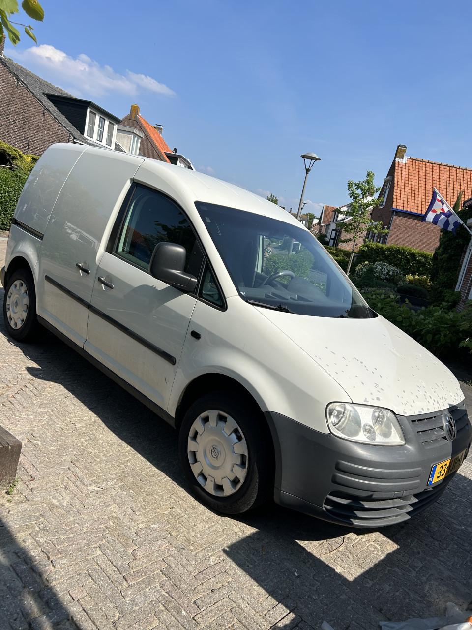 VOLKSWAGEN CADDY SDI 51 KW