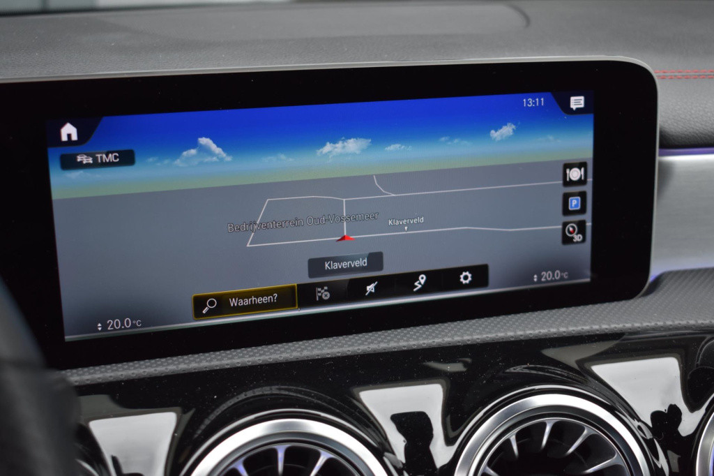 Mercedes-Benz Cla shooting brake 200 amg night | sfeerverlichting | panoram