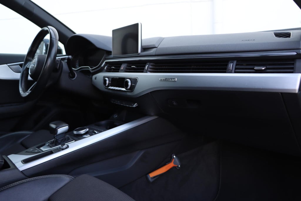Audi A4 avant 2.0 tfsi quattro sport pro line s spring advantage