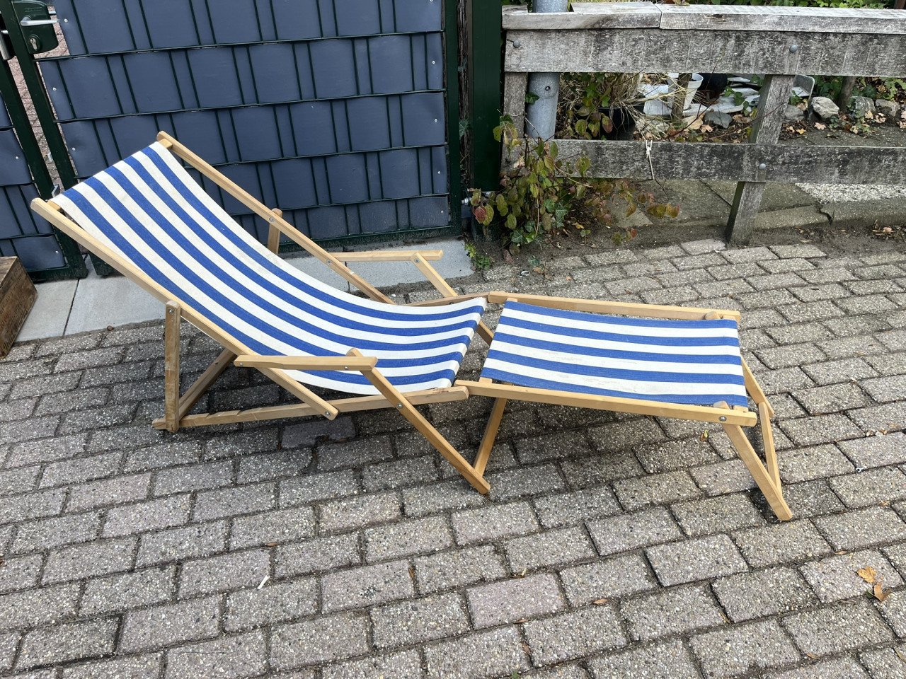 Strandstoel met armleuning en voetensteun