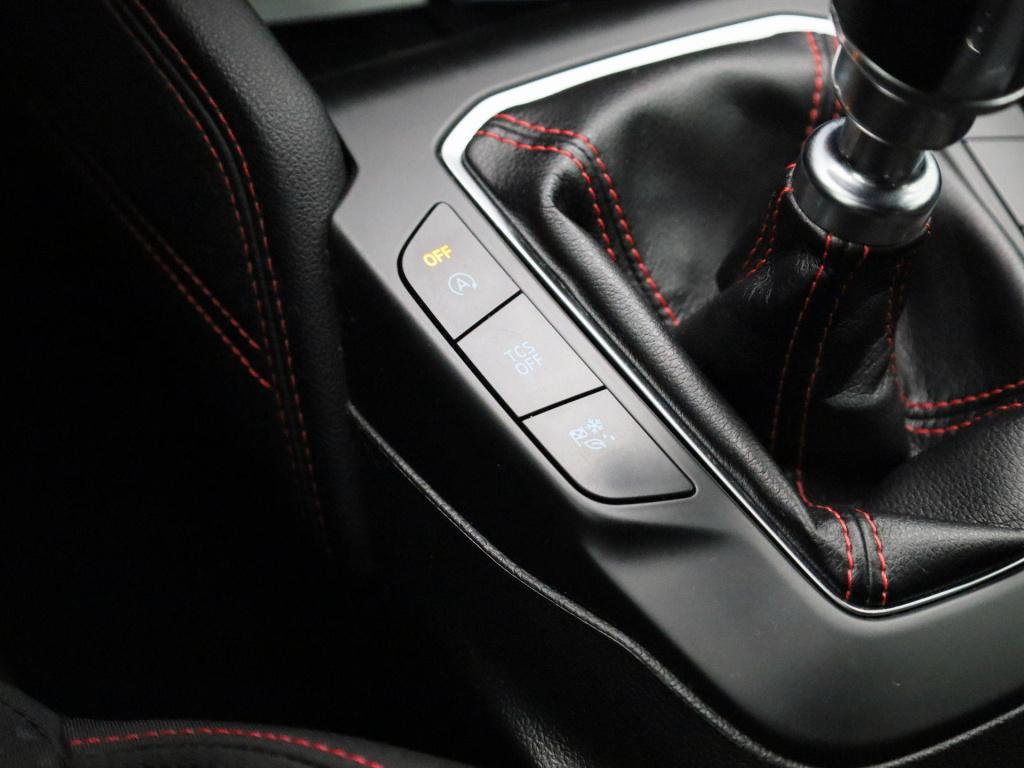 Ford Focus 1.0 ecoboost st line business | apple carplay & android auto | t